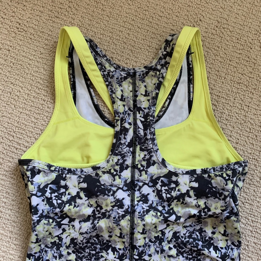 Lululemon Tank Top - Picture 4 of 7